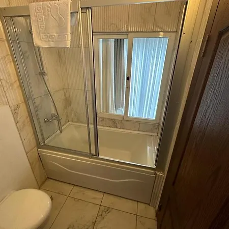 Hotel Paperon Butik 3*